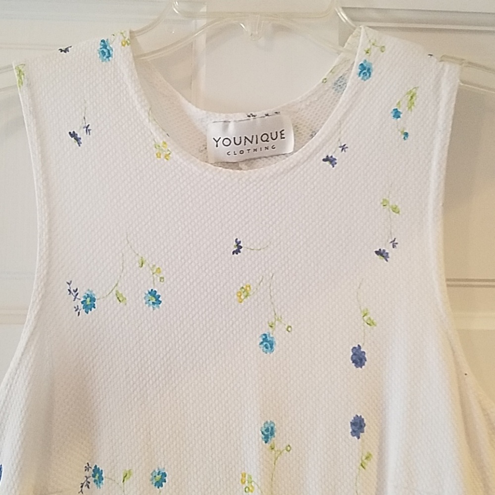 Sundress - Picture 2 of 2